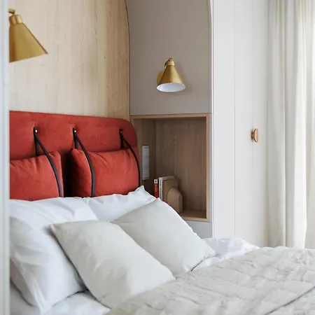 Kepa Mieszczanska Deluxe By Bookinghost *